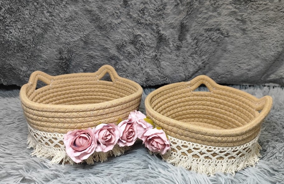 Conjunto de cestas tela con forma de gatito y decoración booho con flores (M+L)3